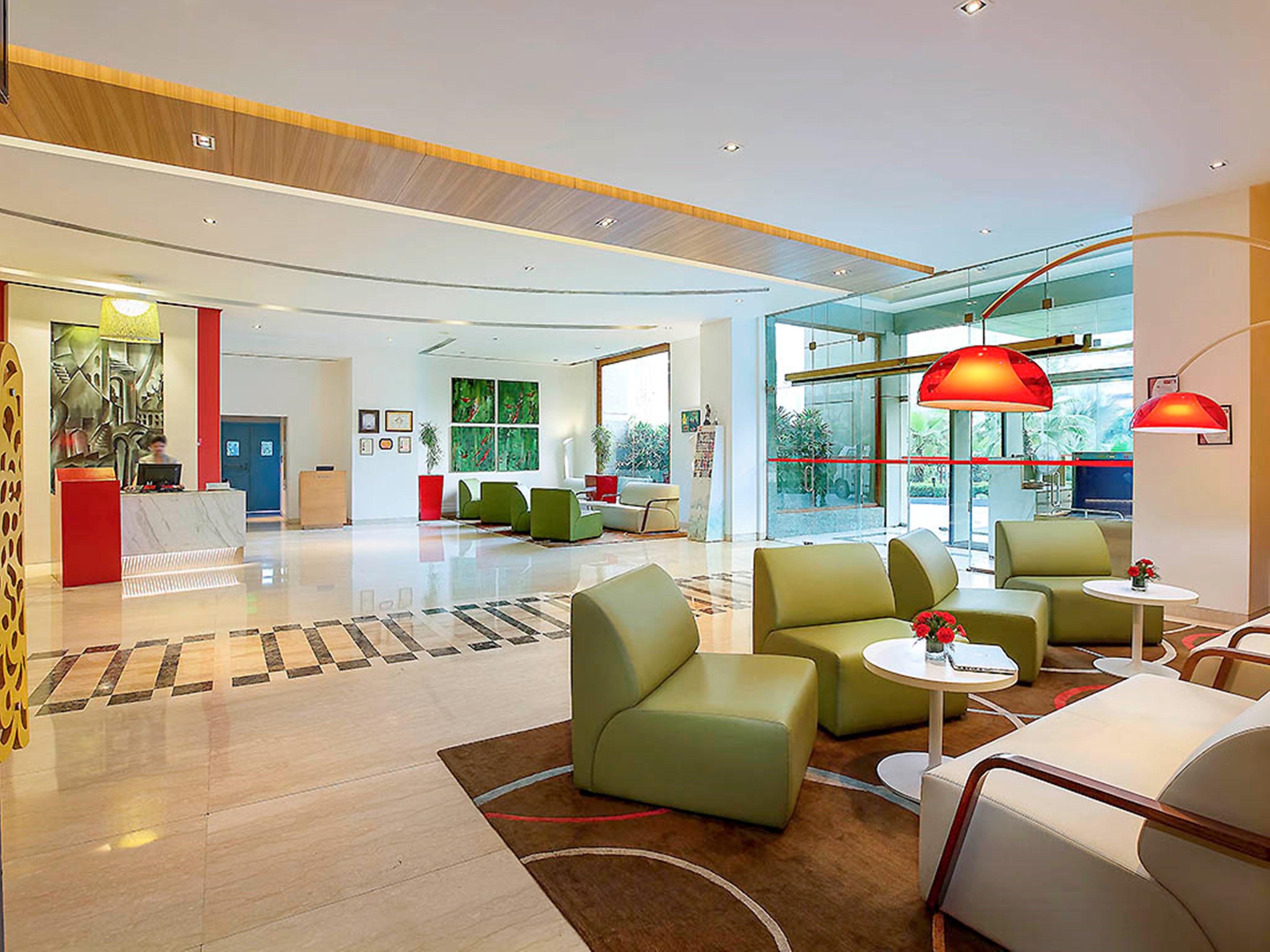 Ibis Gurgaon Golf Course Road - An Accor Brand Hotel Exterior foto